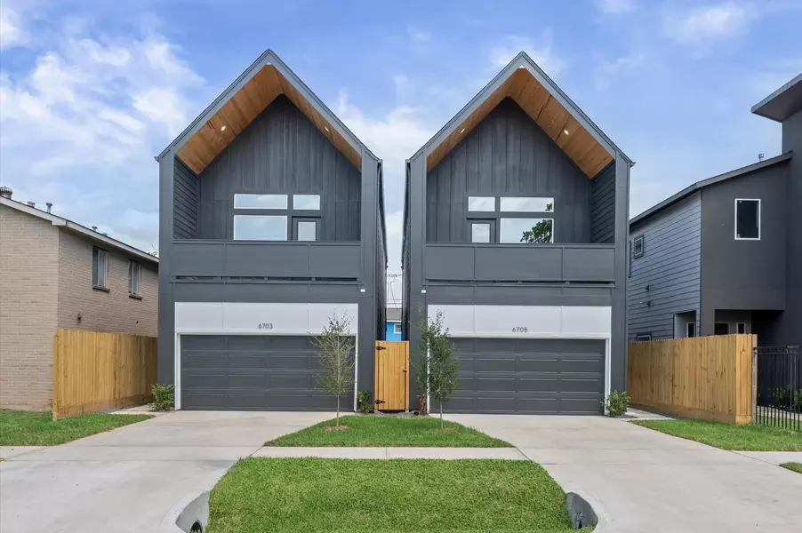 6703 Del Rio ST, Houston, TX 77021