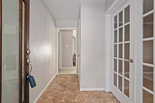 Houston, TX 77096,6207 Dumfries DR