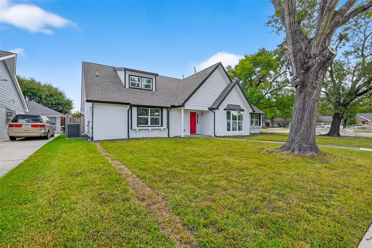 Houston, TX 77063,3215 Ann Arbor DR