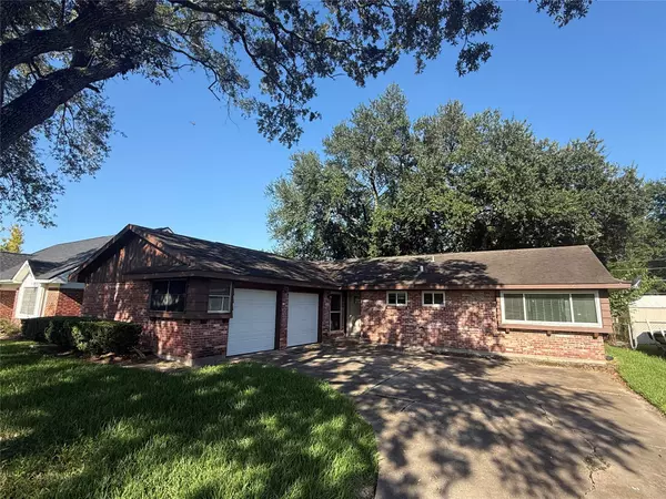 1501 Deer AVE, Deer Park, TX 77536