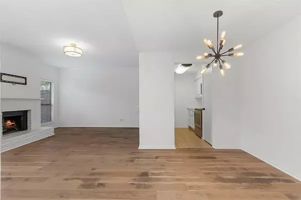 Houston, TX 77057,1100 Augusta DR #3