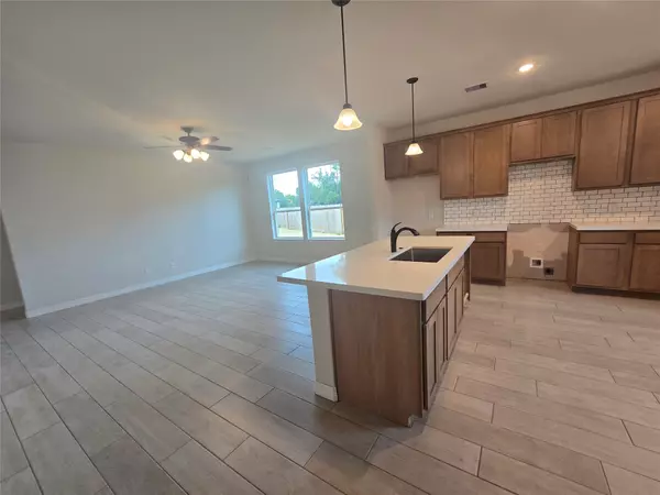 Seabrook, TX 77586,1614 Carefree CIR