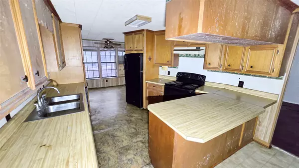 Trinity, TX 75862,174 Red Bird CIR