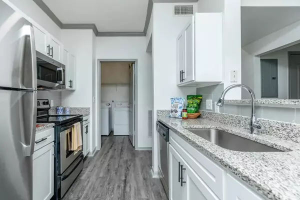 San Antonio, TX 78251,9914 W Military DR #1322