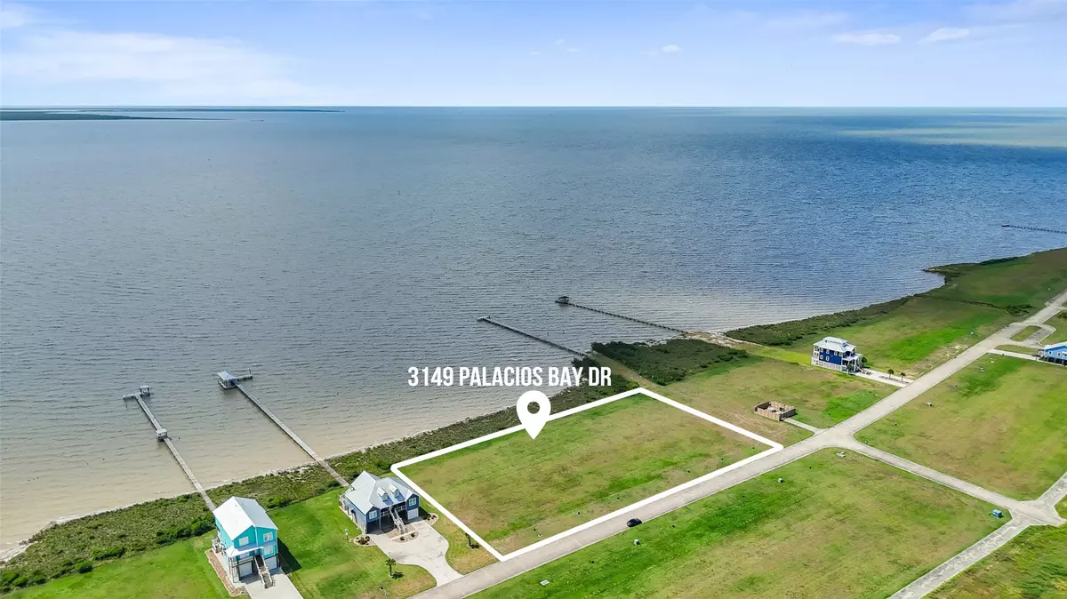 Palacios, TX 77465,3149 Palacios Bay DR
