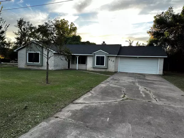 Clute, TX 77531,310 Belanger ST