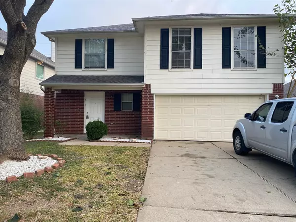 9311 Eaglewood Spring DR, Houston, TX 77083