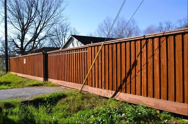 Houston, TX 77091,824 W Rittenhouse RD