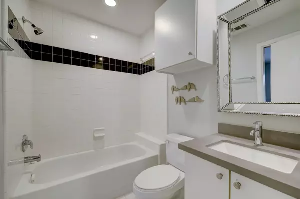 Houston, TX 77019,903 Andrews ST