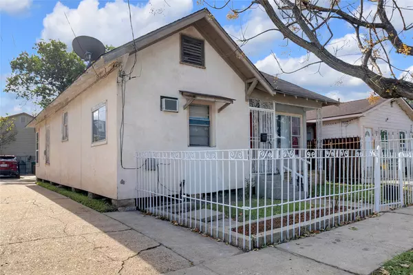 Houston, TX 77023,5140 Pease ST