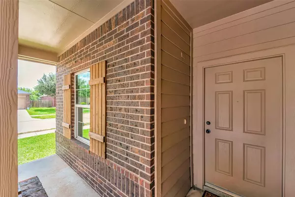 Cypress, TX 77433,18203 Canary Bluff LN