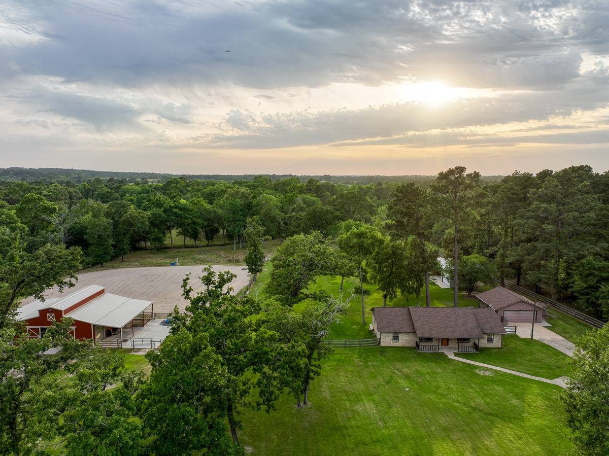 Huntsville, TX 77320,163 Hadley Creek Bend