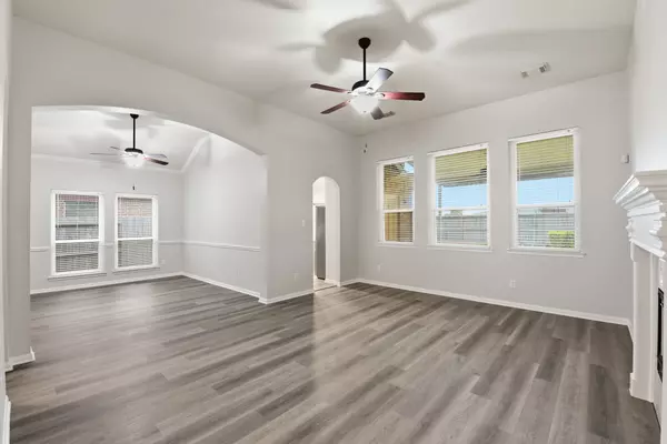 League City, TX 77573,216 Cinnabar Bay DR