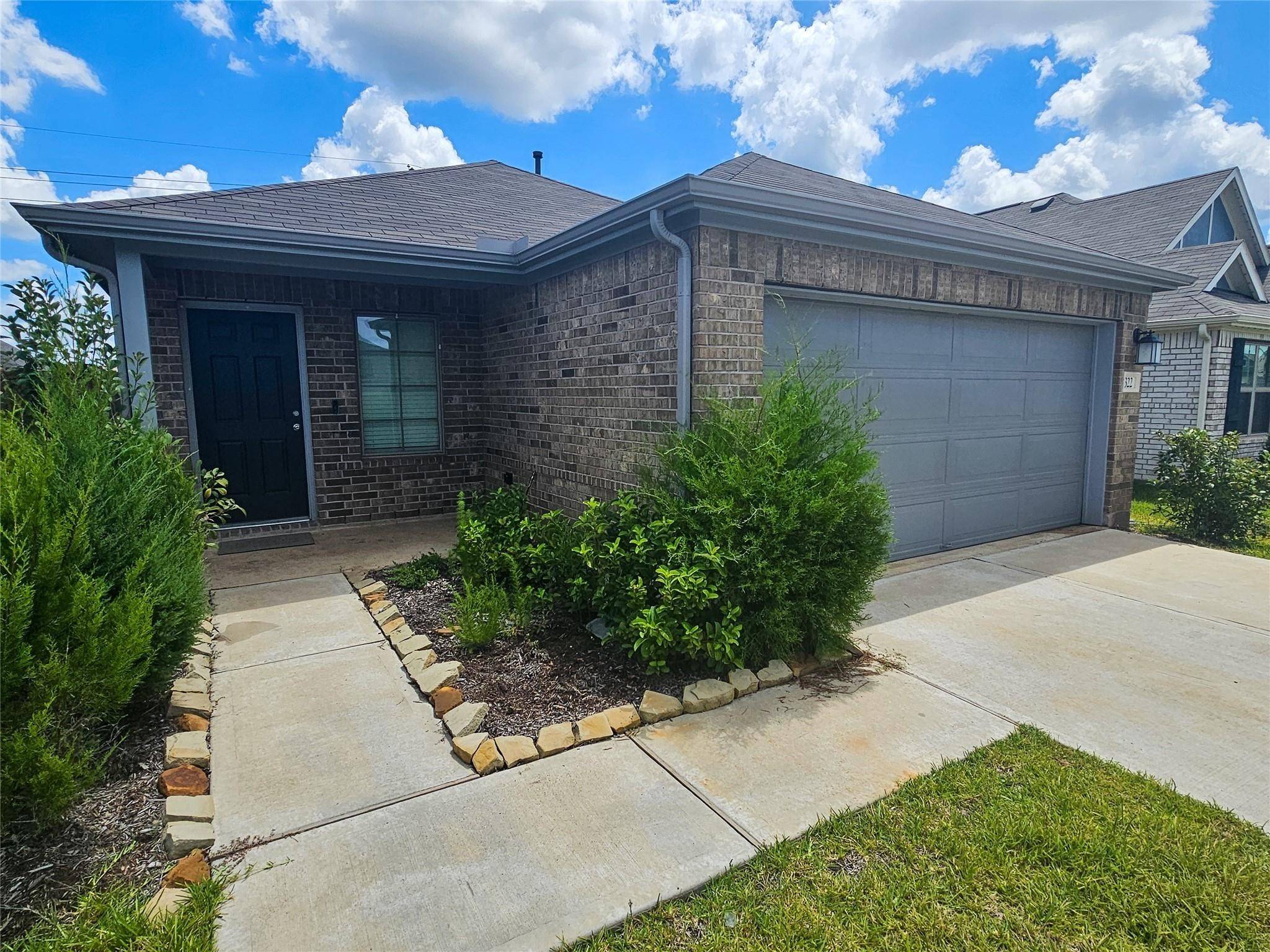 322 Pickwick Gardens LN, Magnolia, TX 77354