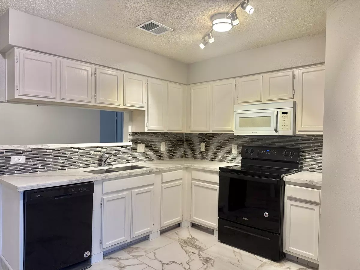 Sugar Land, TX 77498,14207 Long River Ct CT