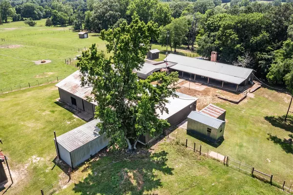 Grapeland, TX 75844,8548 FM 2022 N