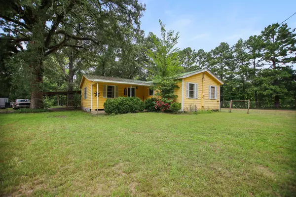 Zavalla, TX 75980,423 Pouland ST