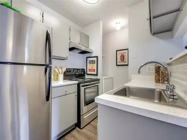 Austin, TX 78752,7610 Cameron Rd #2025