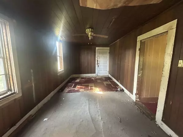 Jacksonville, TX 75766,246 County Road 3438