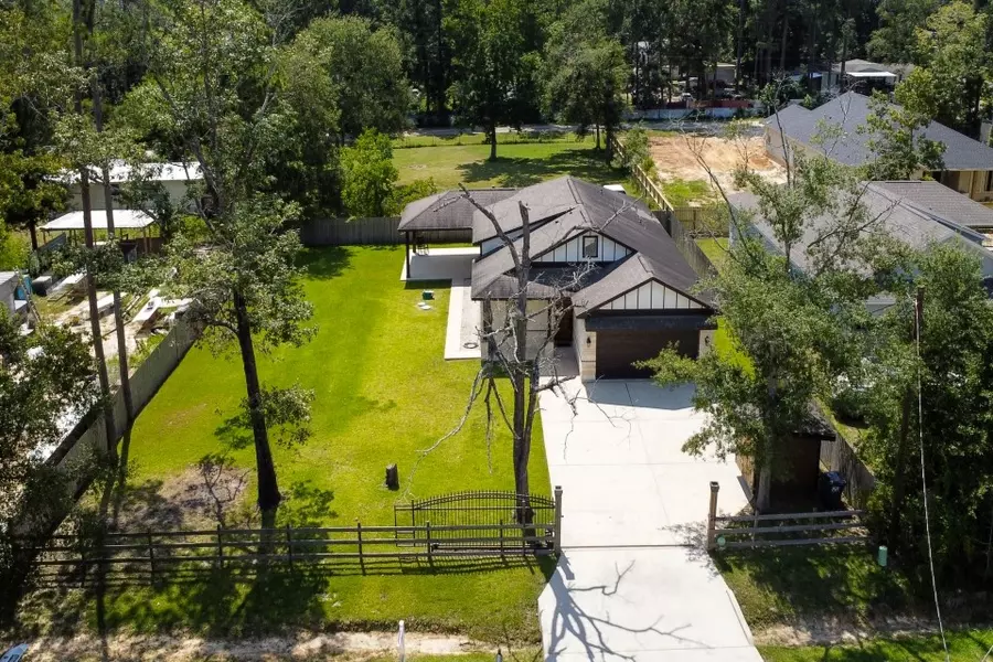 19720 Candlelight ST, New Caney, TX 77357