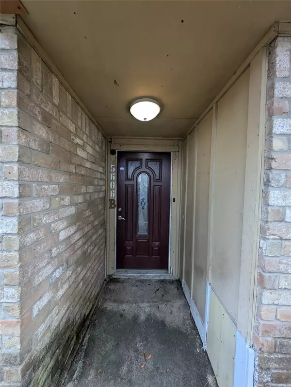 Houston, TX 77039,5606 Easthampton DR #B