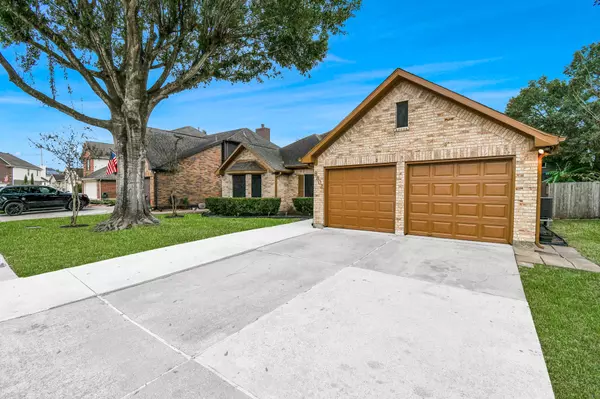 La Porte, TX 77571,8802 Kensington CT