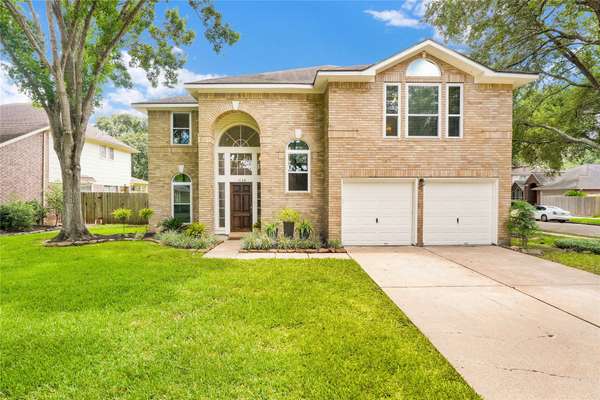 4138 N New Meadows DR, Sugar Land, TX 77479