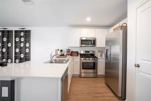 Houston, TX 77016,10838 Red Orchid DR