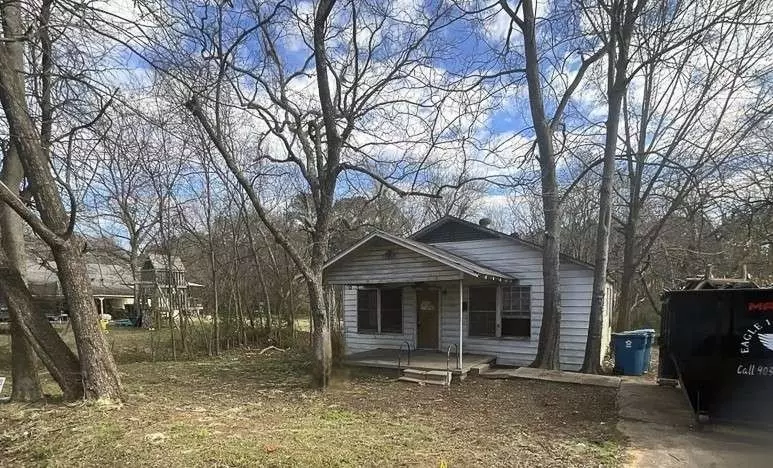 2202 Esplanade ST, Marshall, TX 75670