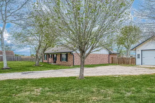 Alvin, TX 77511,4550 County Road 537