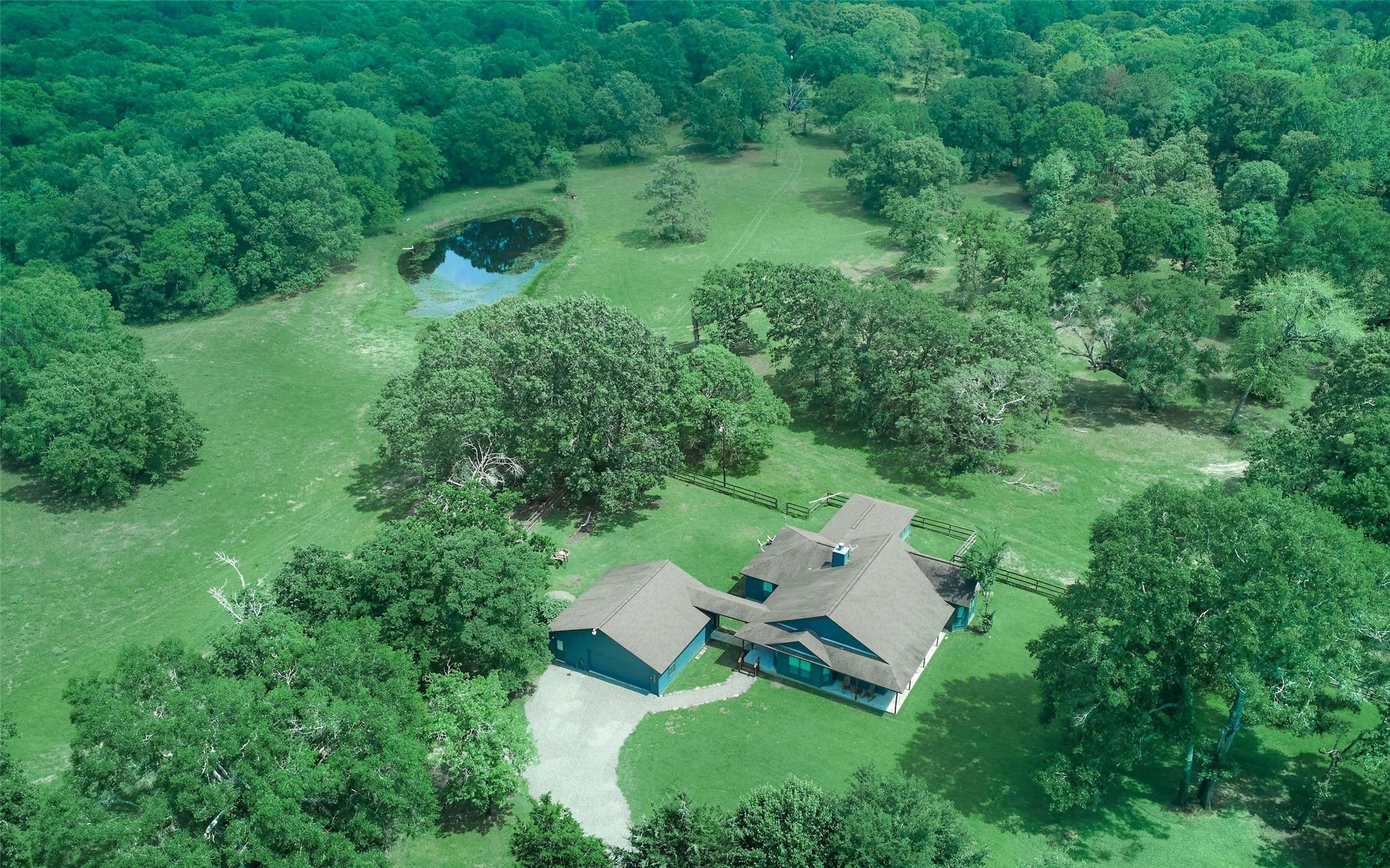 27548 N Log Cabin RD, Montgomery, TX 77356