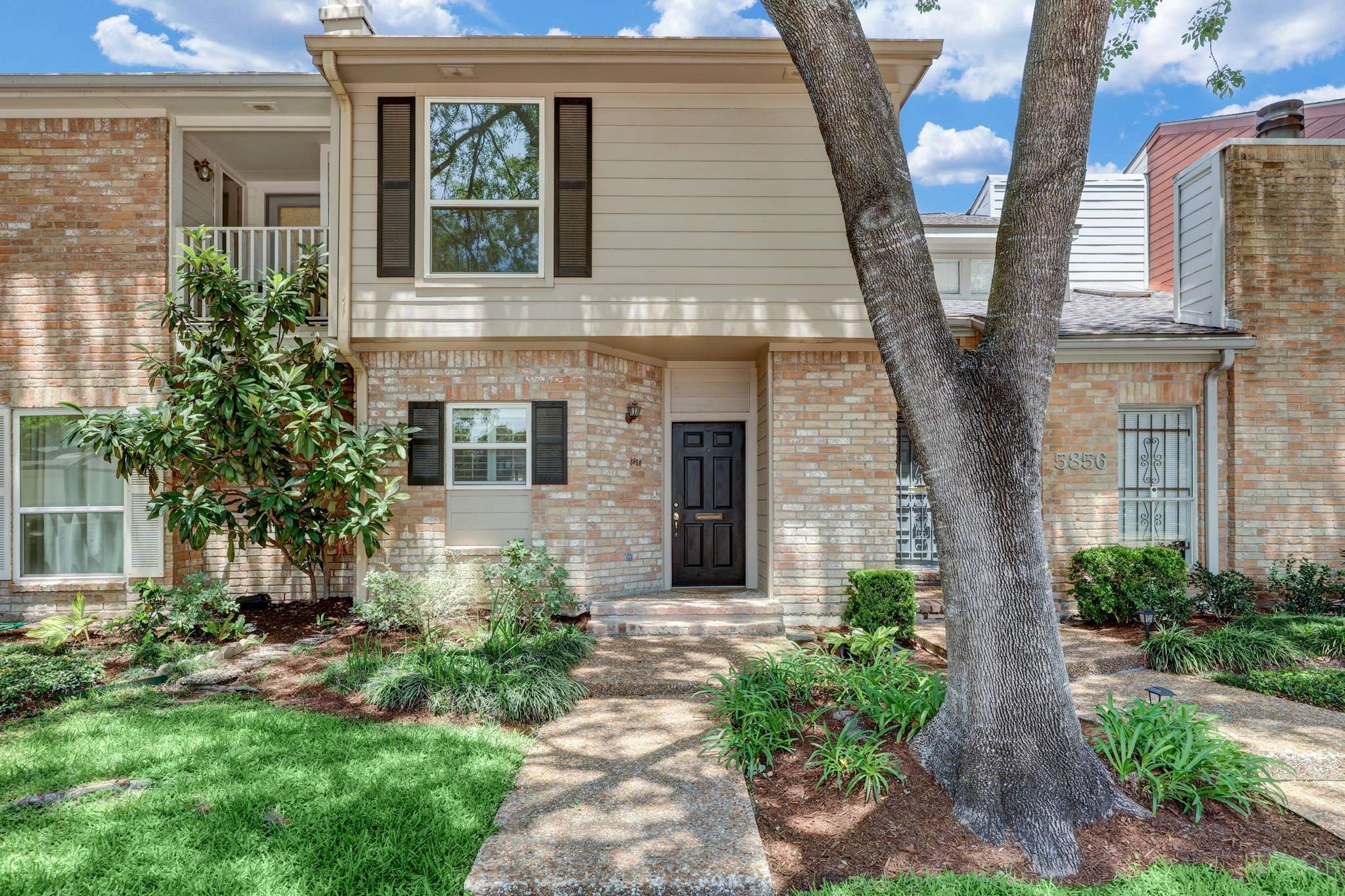 5858 Sugar Hill DR, Houston, TX 77057