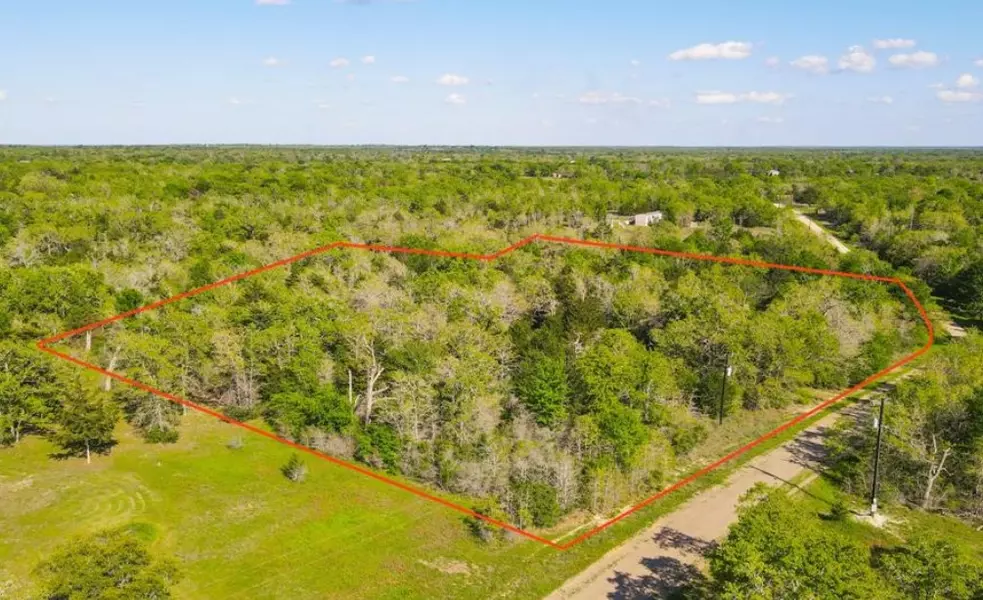 357 Oak HOLW, Caldwell, TX 77836