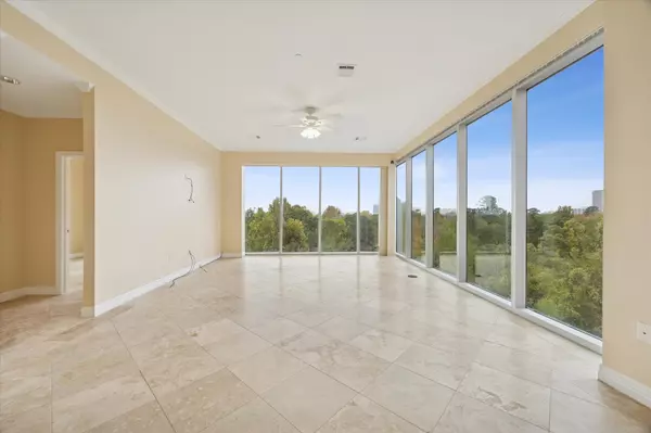 Houston, TX 77007,2515 Washington AVE #B