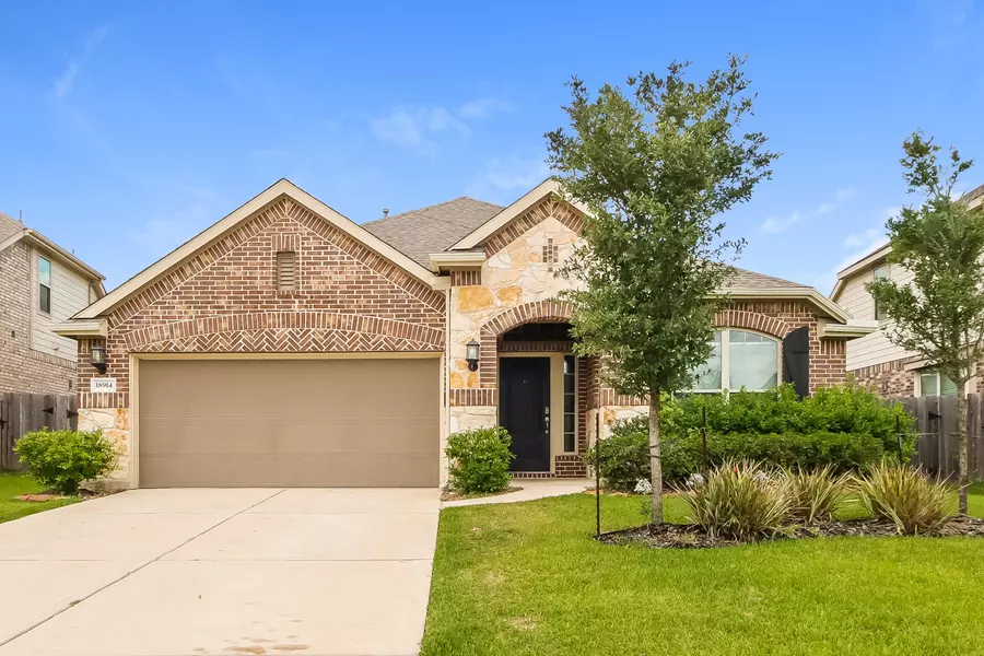 18914 Sorrento Point DR, New Caney, TX 77357