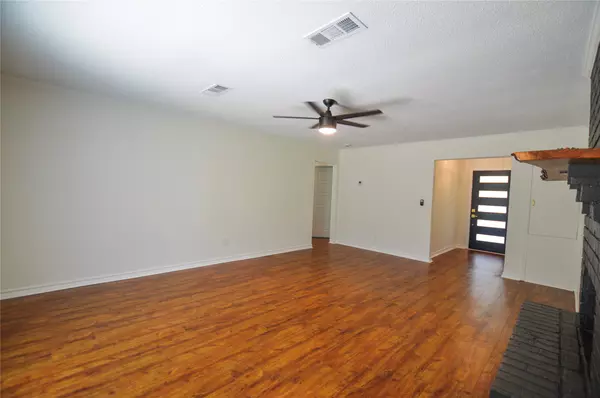Sour Lake, TX 77659,154 Wood Manor LN