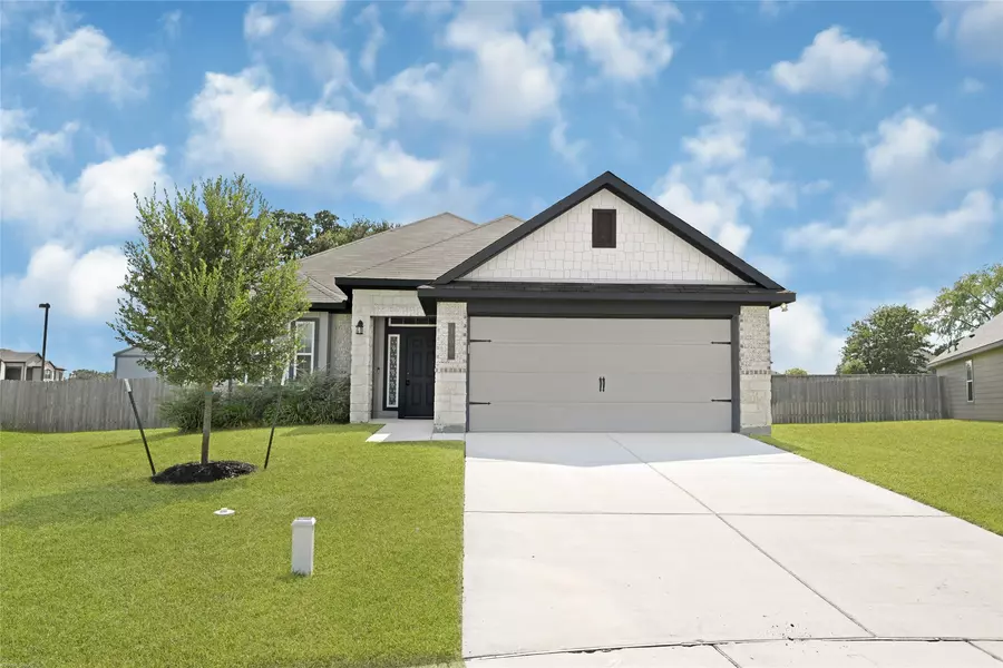 100 Colbys WAY, Montgomery, TX 77356