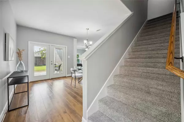 Houston, TX 77009,4326 Darter ST