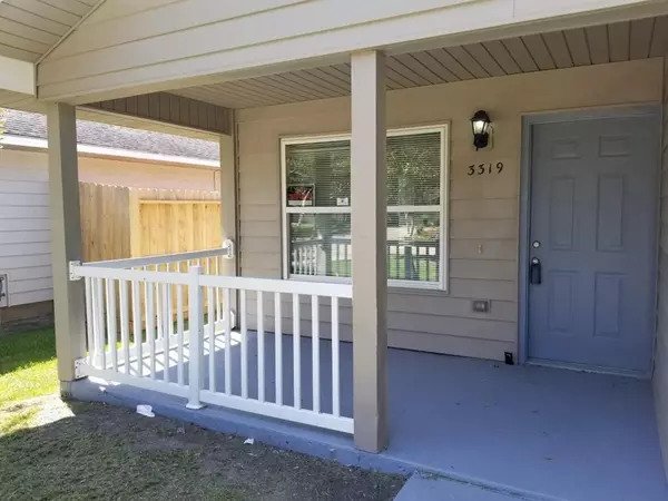 Houston, TX 77045,3319 Angel LN