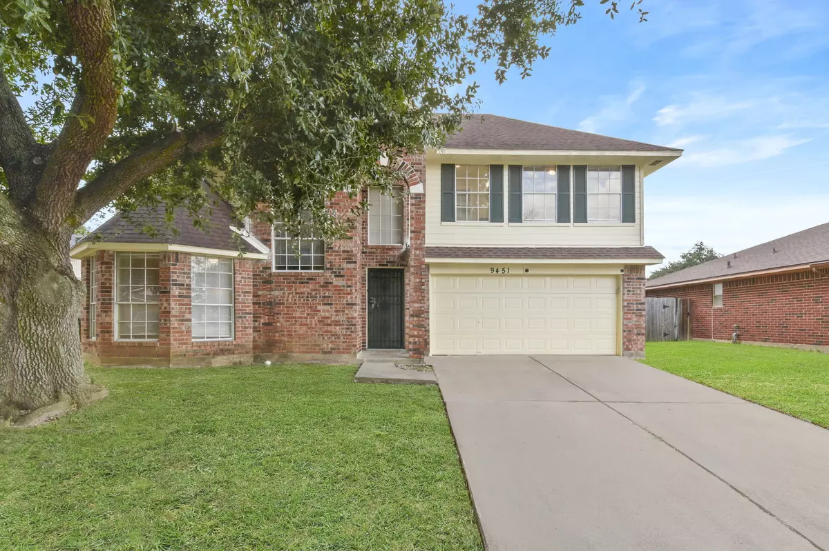 Houston, TX 77075,9451 Gulf Bridge ST