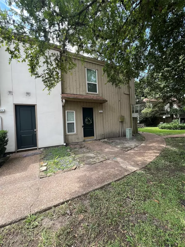 Houston, TX 77063,2100 Tanglewilde ST #455
