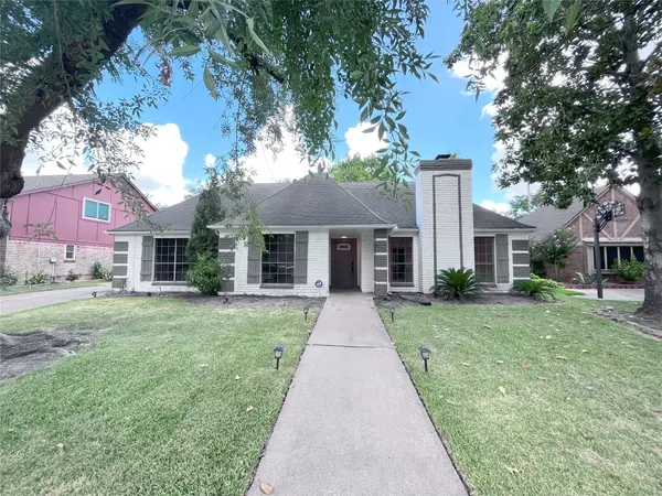 Houston, TX 77083,15402 Paladora DR