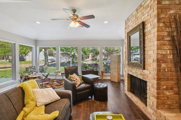 1006 Glacier Hill DR, Houston, TX 77077