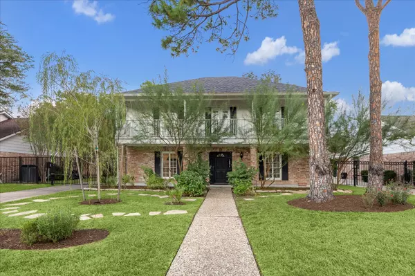 10814 Piping Rock LN,  Houston,  TX 77042