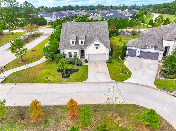 The Woodlands, TX 77375,10 Fringetree Bark CT