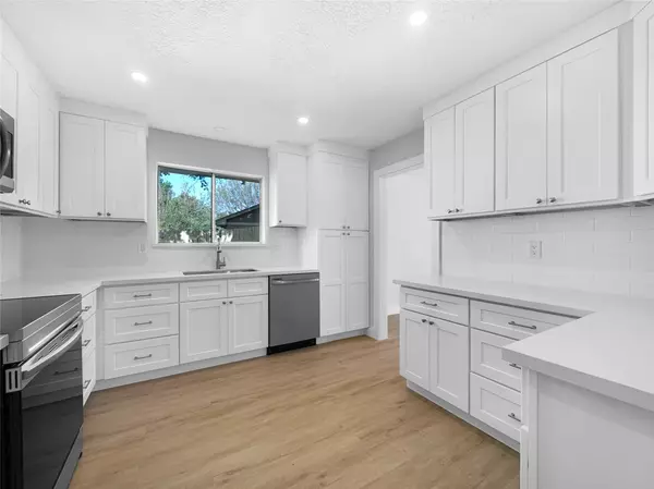 Baytown, TX 77521,7203 Shoshone DR