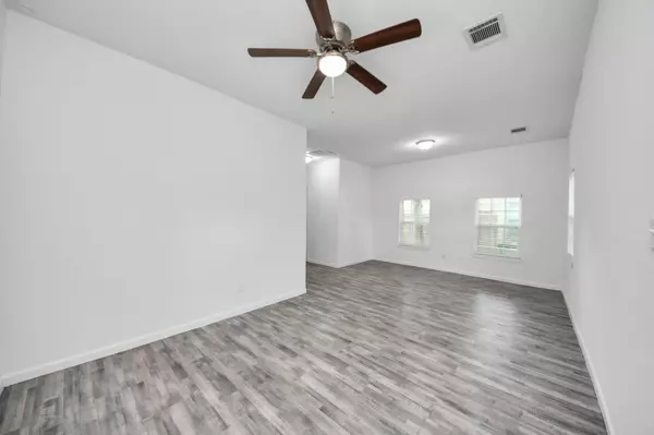 La Porte, TX 77571,507 S 3rd ST