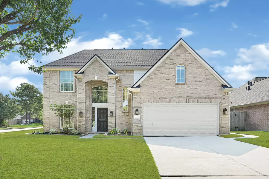 14450 Eastern Redbud LN, Houston, TX 77044