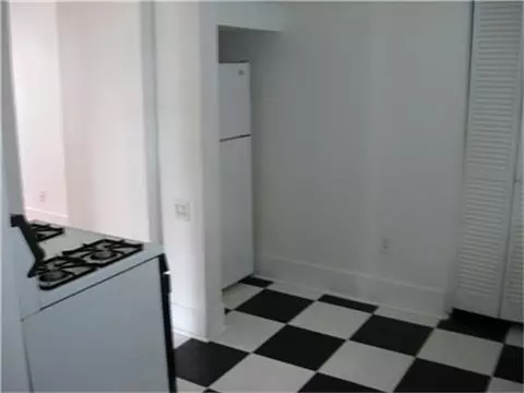 Houston, TX 77006,2520 Hopkins #D