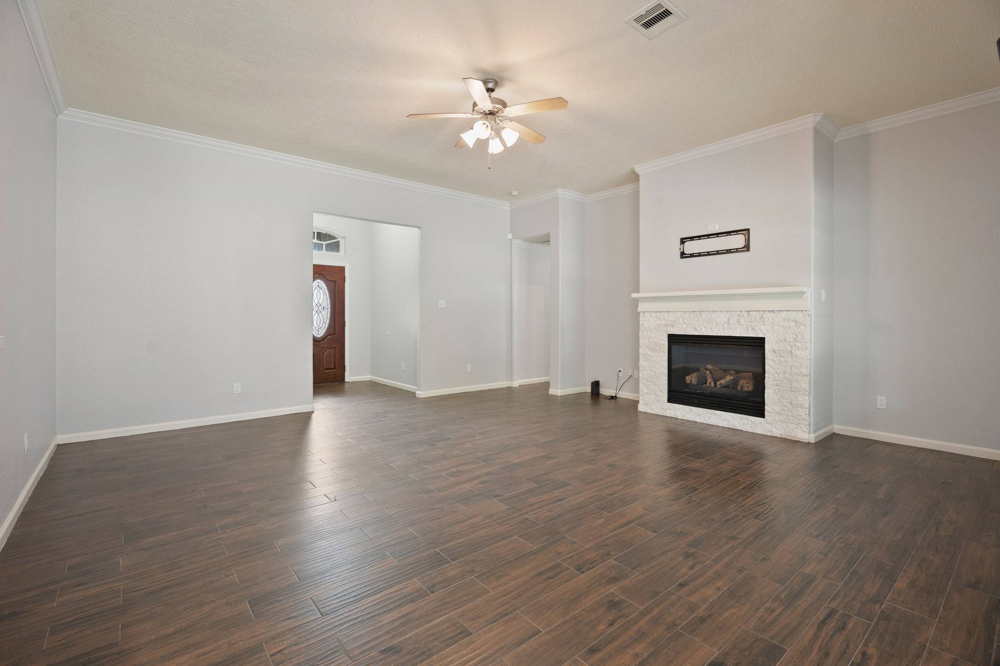 Pasadena, TX 77502,2204 Merle ST